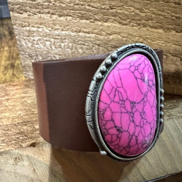 Hot‎ Pink Stone and Dark Brown Leather Cuff Bracelet - Picture 5 of 9